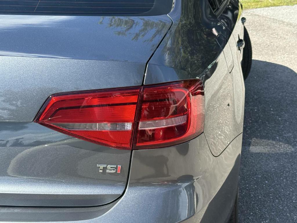 2015 Volkswagen Jetta Image 15