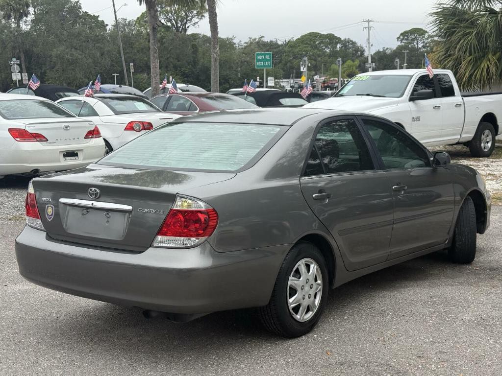 2005 Toyota Camry Image 7