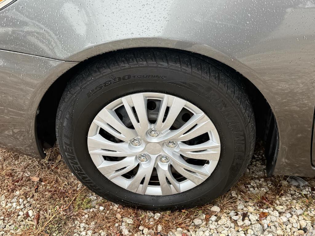 2005 Toyota Camry Image 11