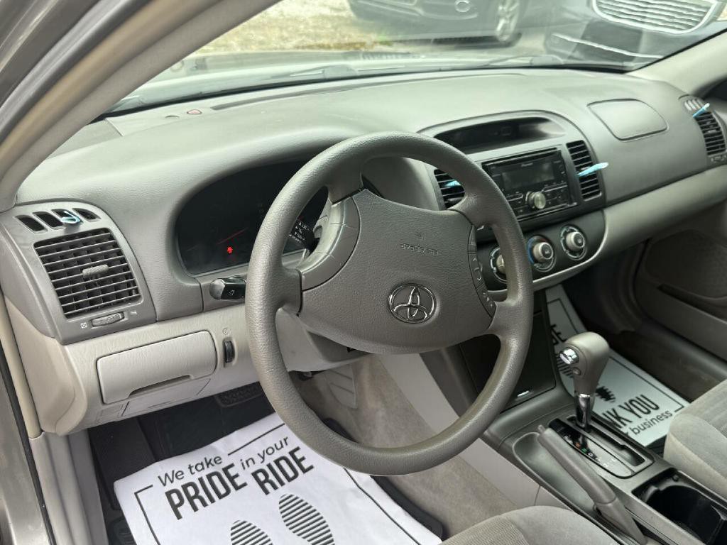2005 Toyota Camry Image 13