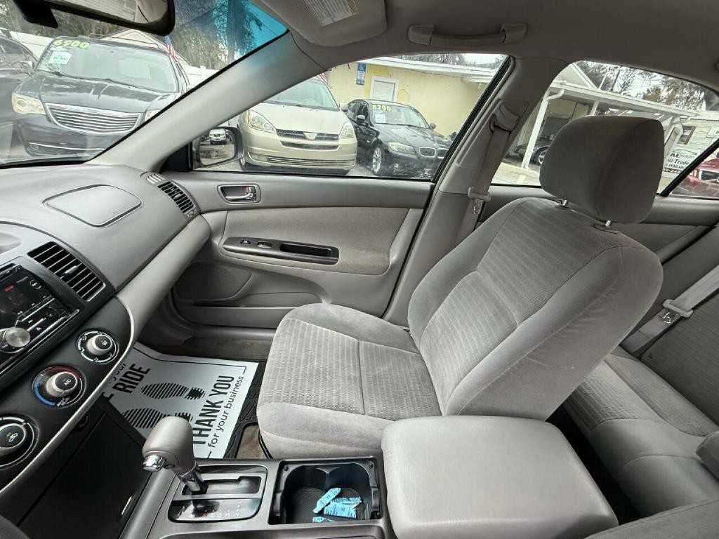 2005 Toyota Camry Image 40