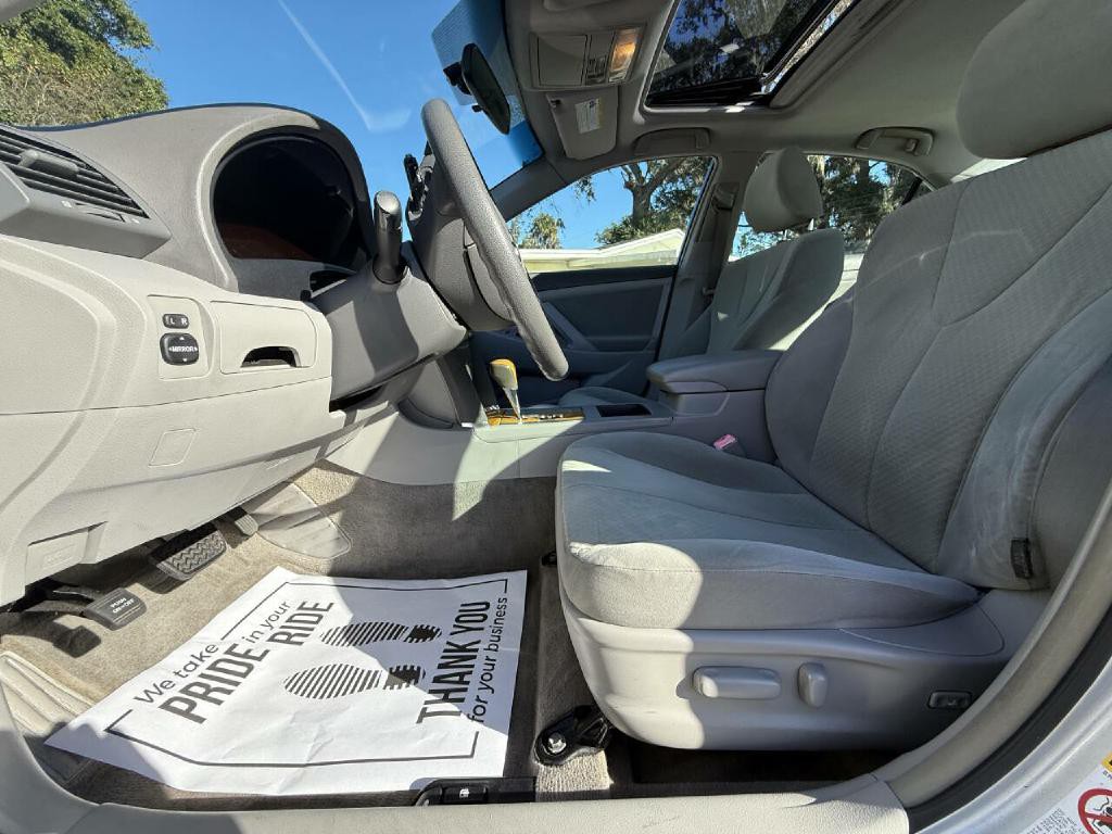 2007 Toyota Camry Image 13