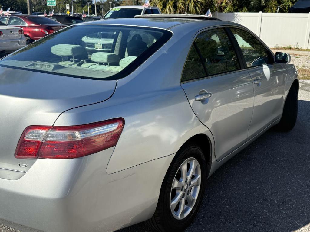 2007 Toyota Camry Image 19