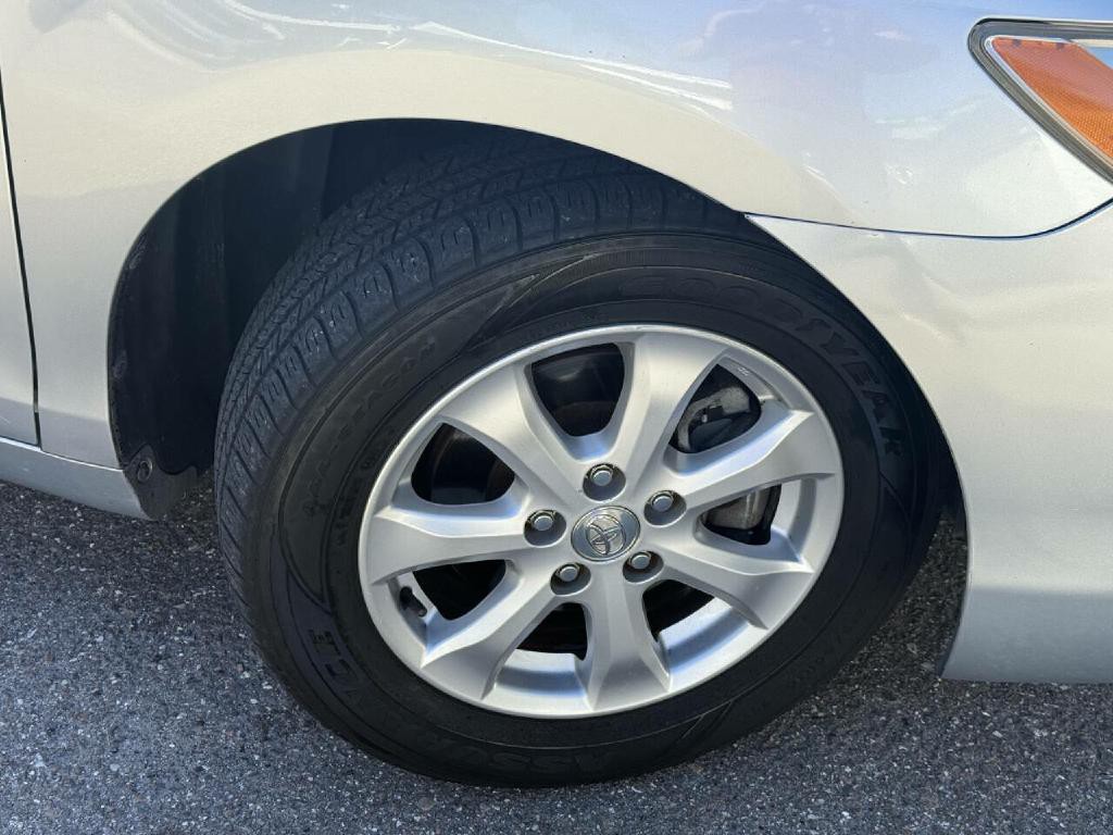 2007 Toyota Camry Image 28
