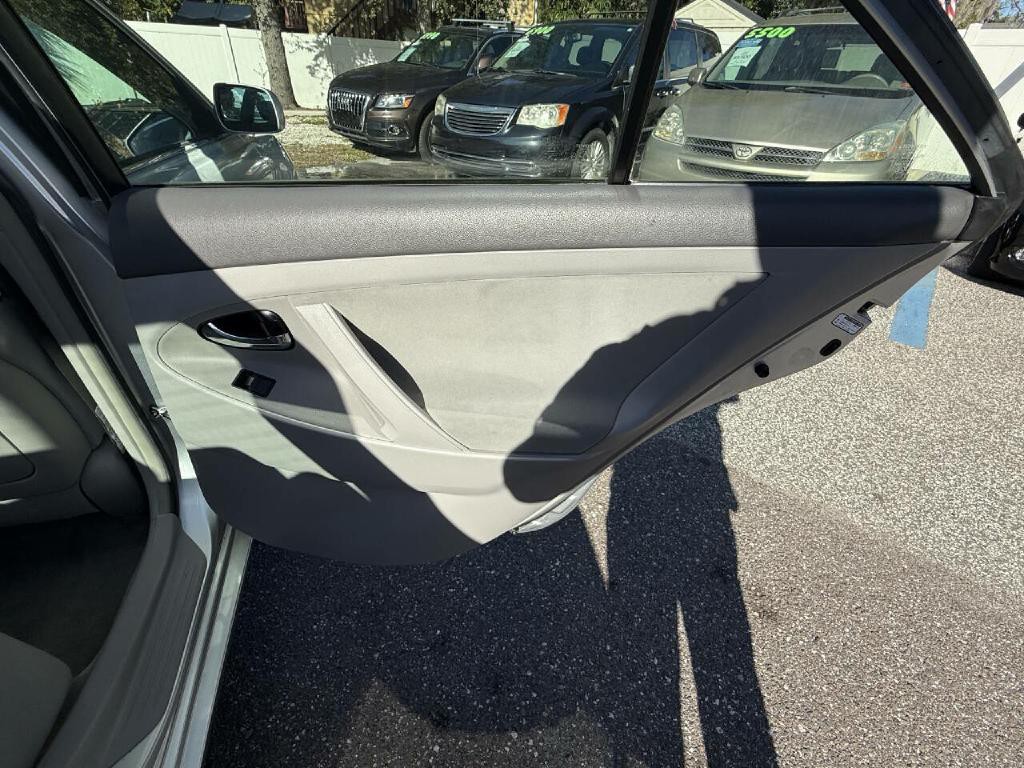 2007 Toyota Camry Image 40