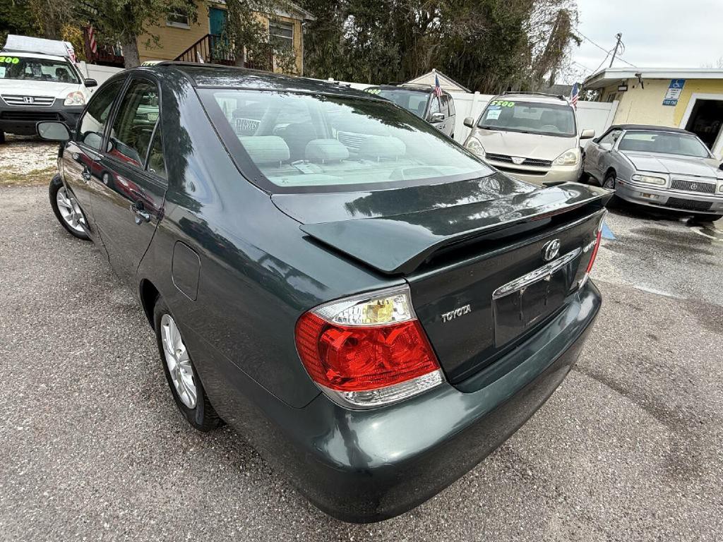 2005 Toyota Camry Image 5
