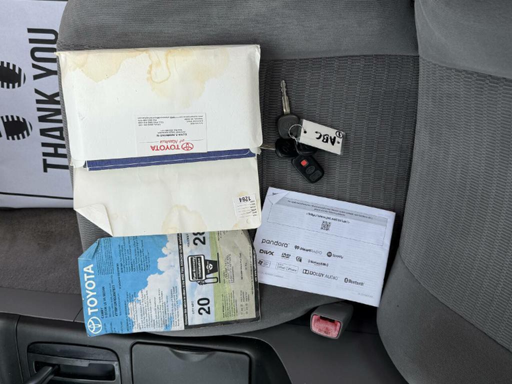 2005 Toyota Camry Image 11