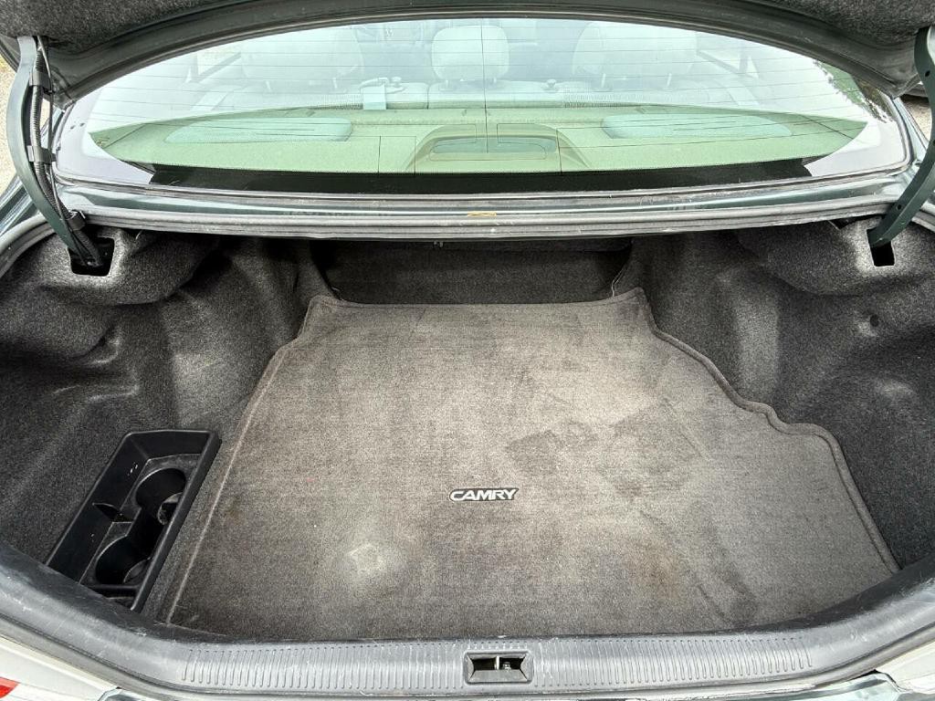 2005 Toyota Camry Image 15