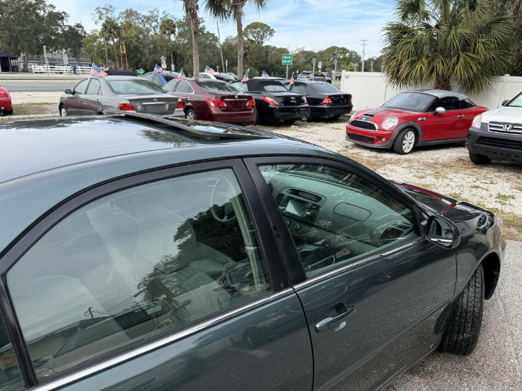 2005 Toyota Camry Image 26