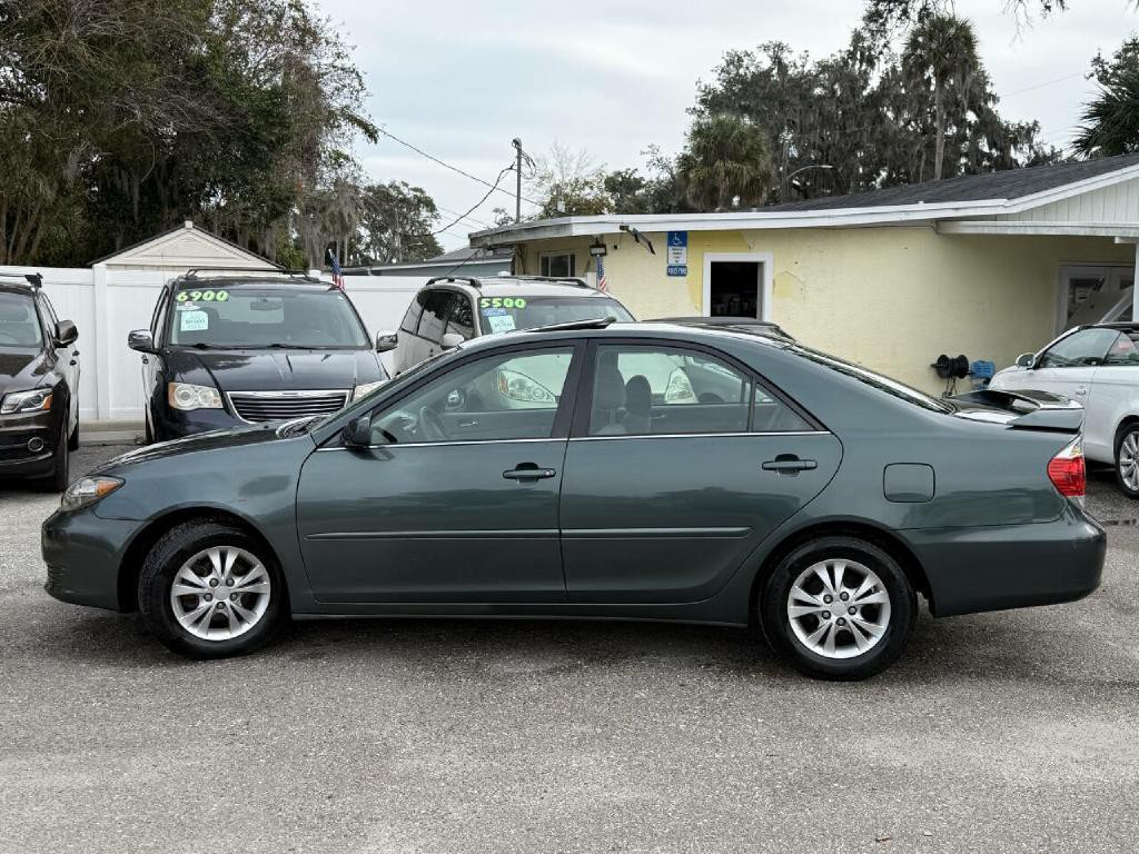 2005 Toyota Camry Image 28