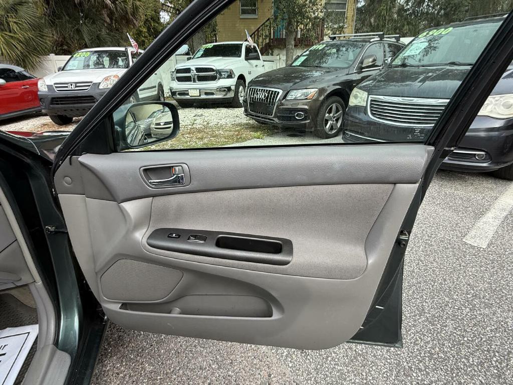 2005 Toyota Camry Image 45