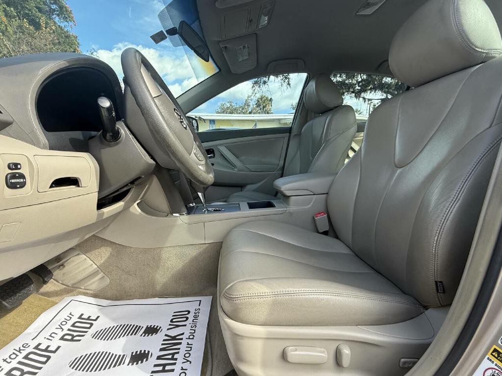 2007 Toyota Camry Image 15
