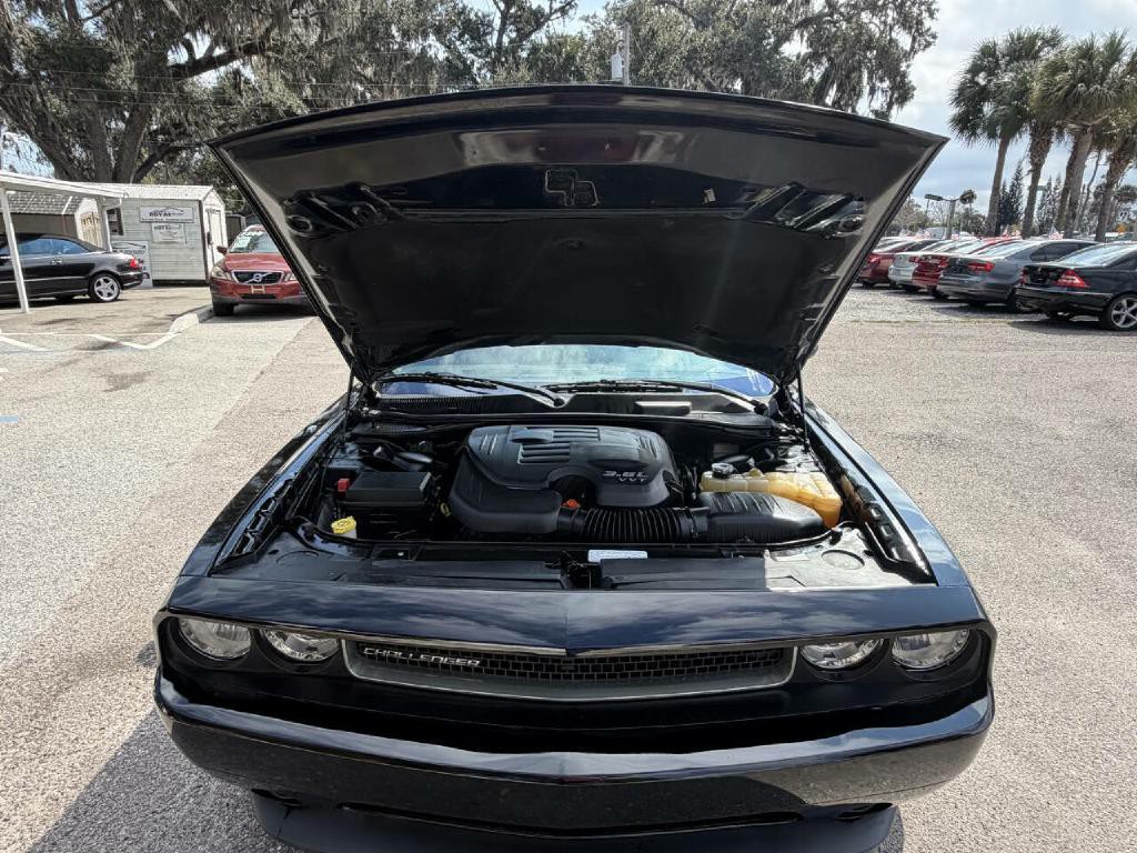 2013 Dodge Challenger Image 26