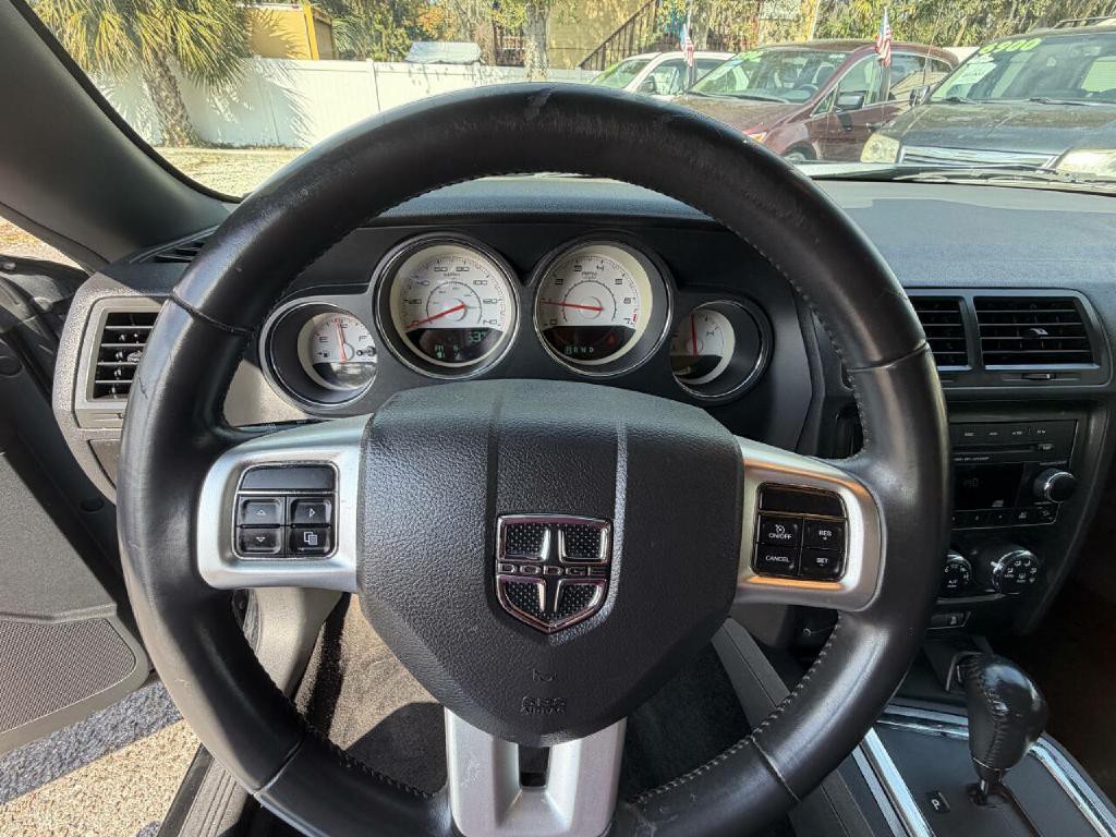 2013 Dodge Challenger Image 45