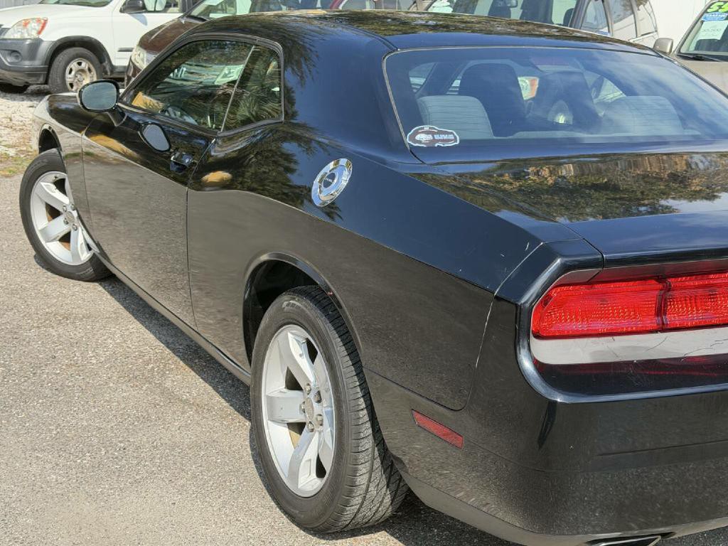 2013 Dodge Challenger Image 50