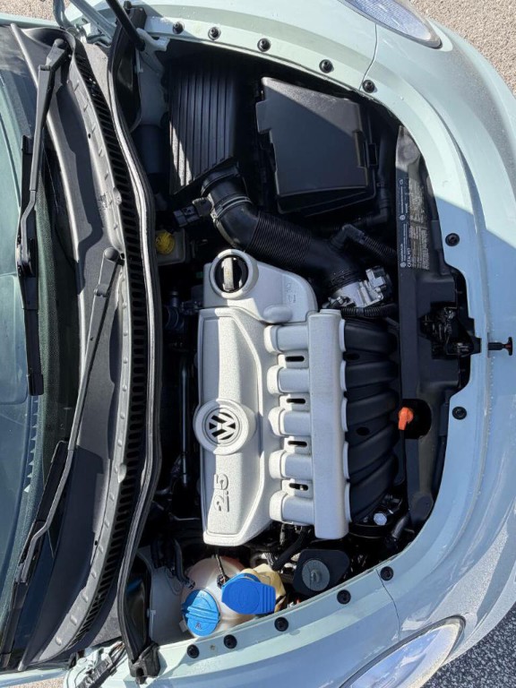2006 Volkswagen Beetle Image 18