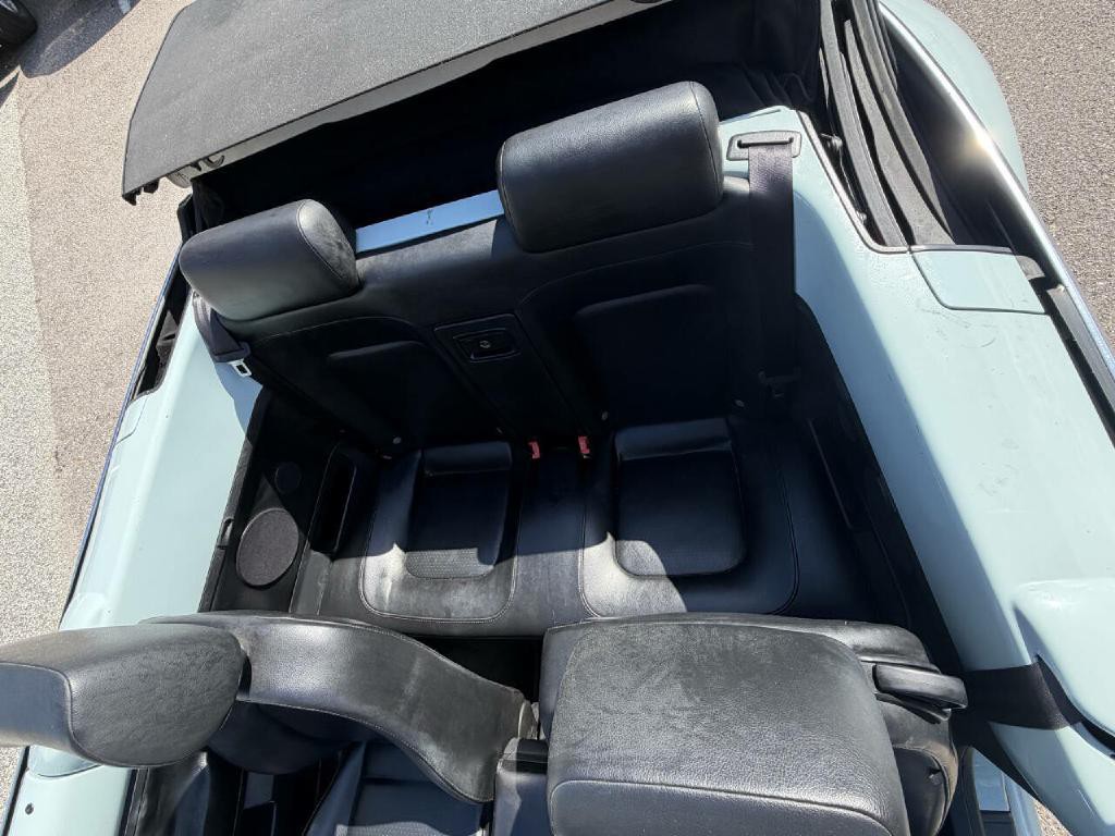 2006 Volkswagen Beetle Image 41