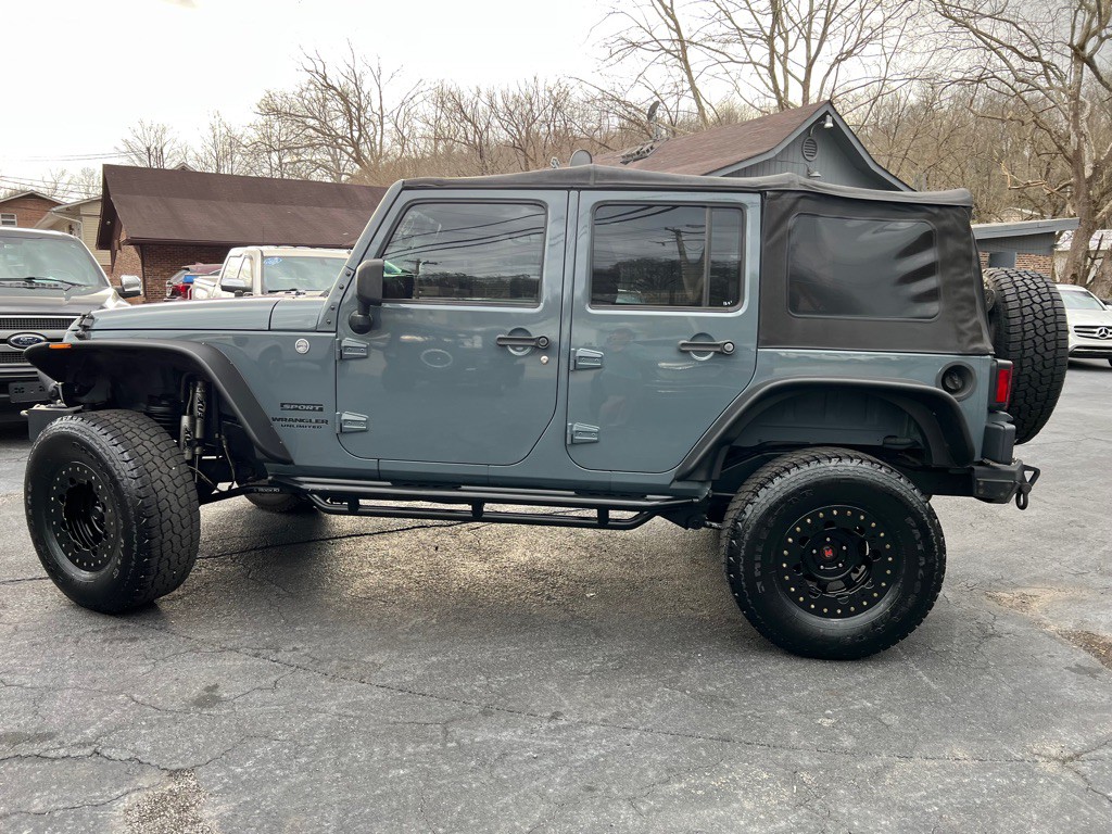 2015 Jeep Wrangler Unlimited Image 11
