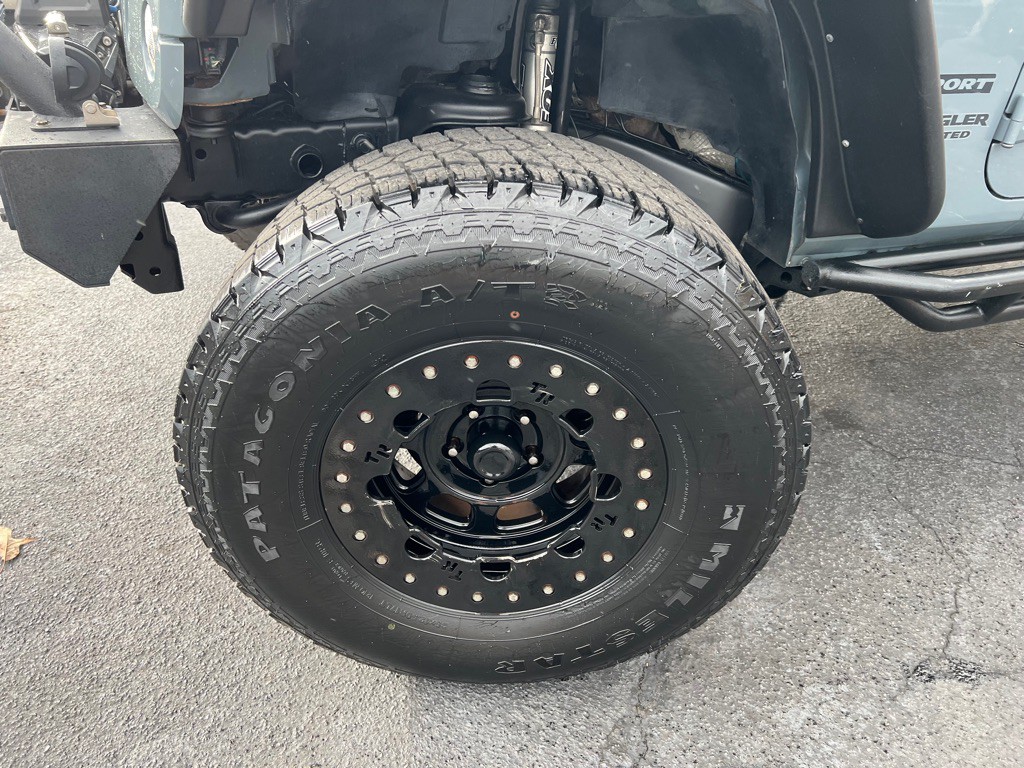 2015 Jeep Wrangler Unlimited Image 35