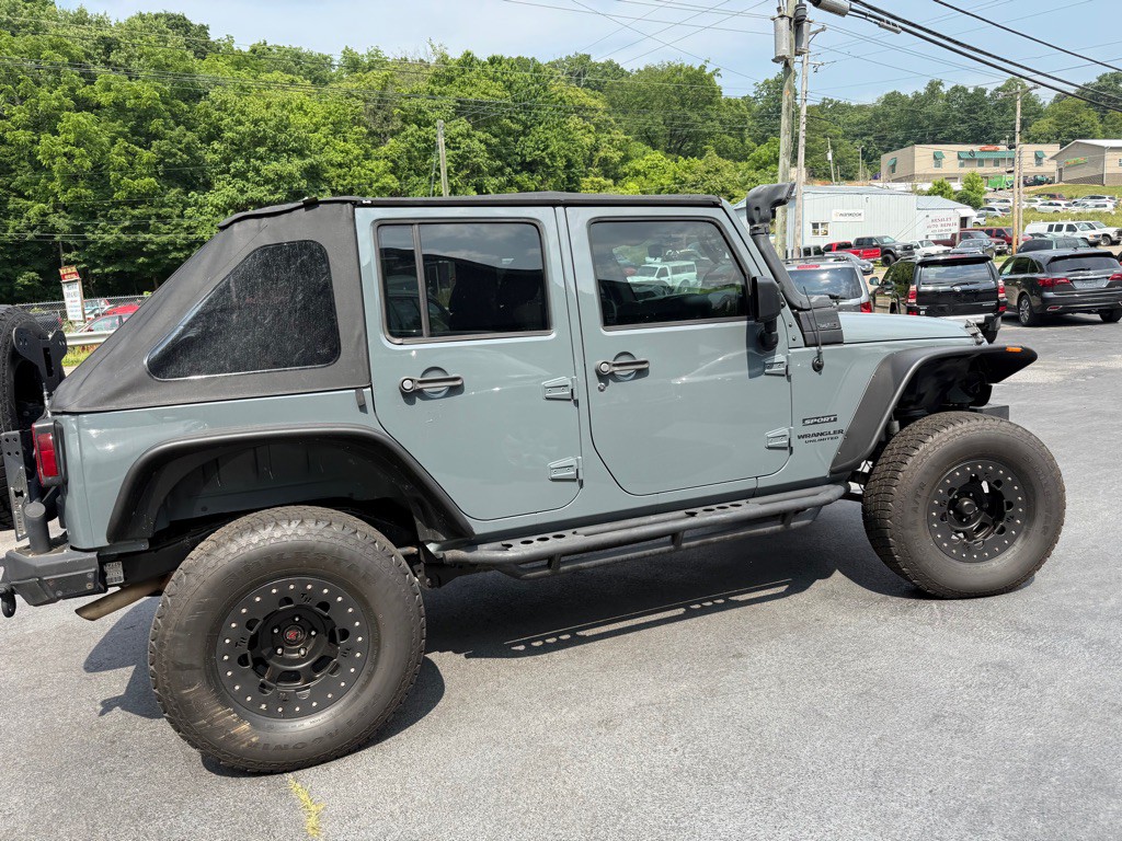 2015 Jeep Wrangler Unlimited Image 120