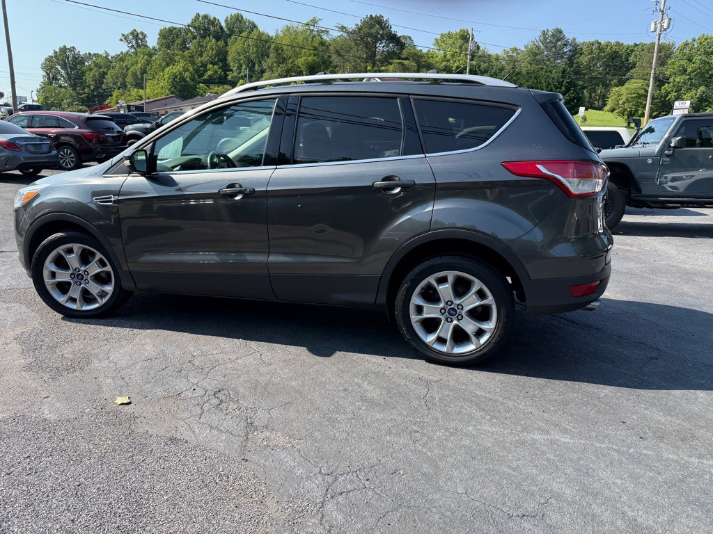 2015 Ford Escape Image 32