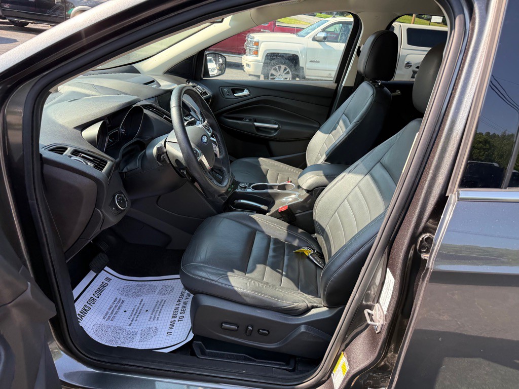 2015 Ford Escape Image 38