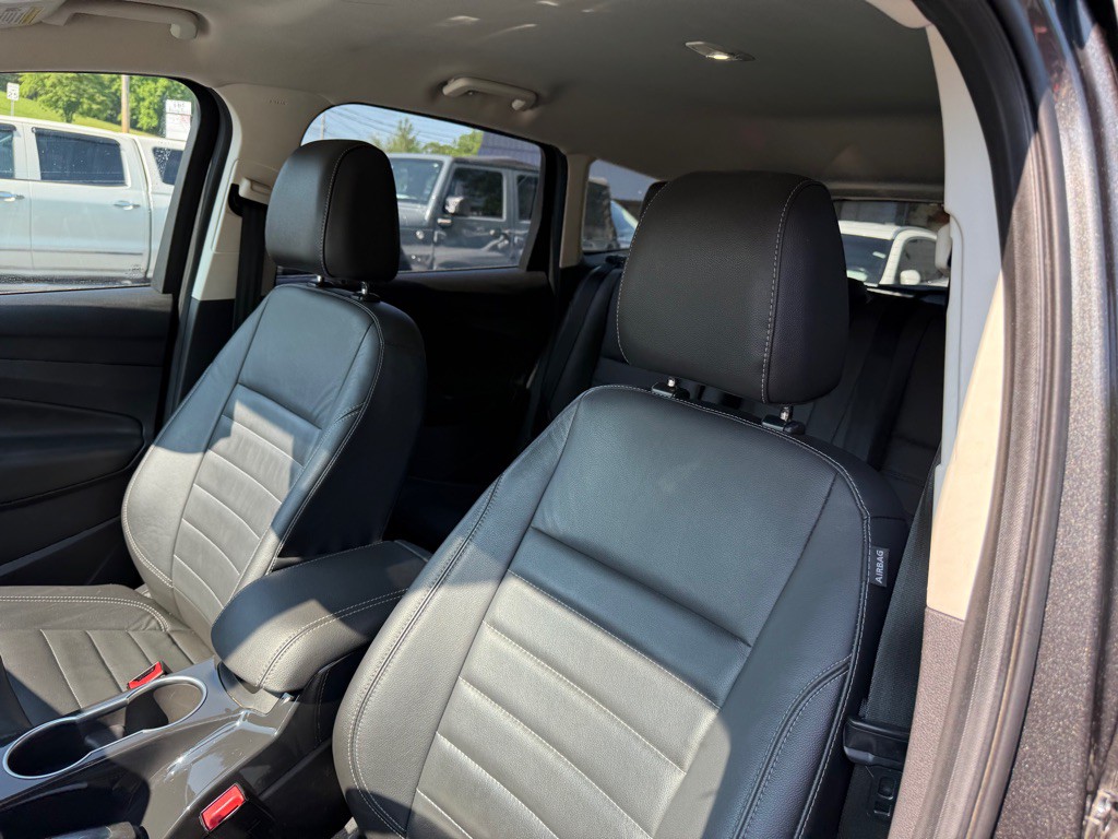 2015 Ford Escape Image 40