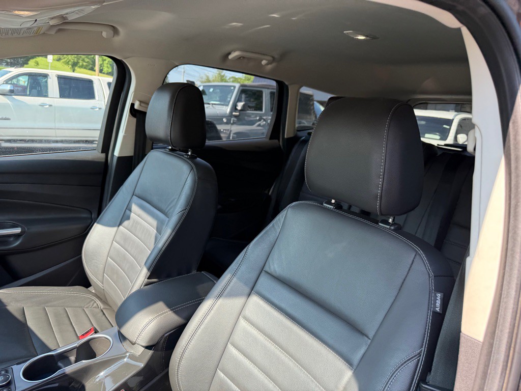 2015 Ford Escape Image 41