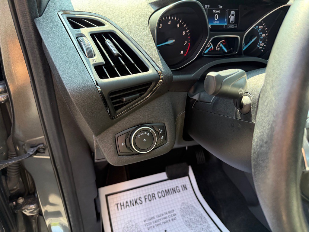 2015 Ford Escape Image 45