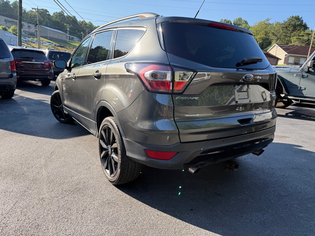 2017 Ford Escape Image 14