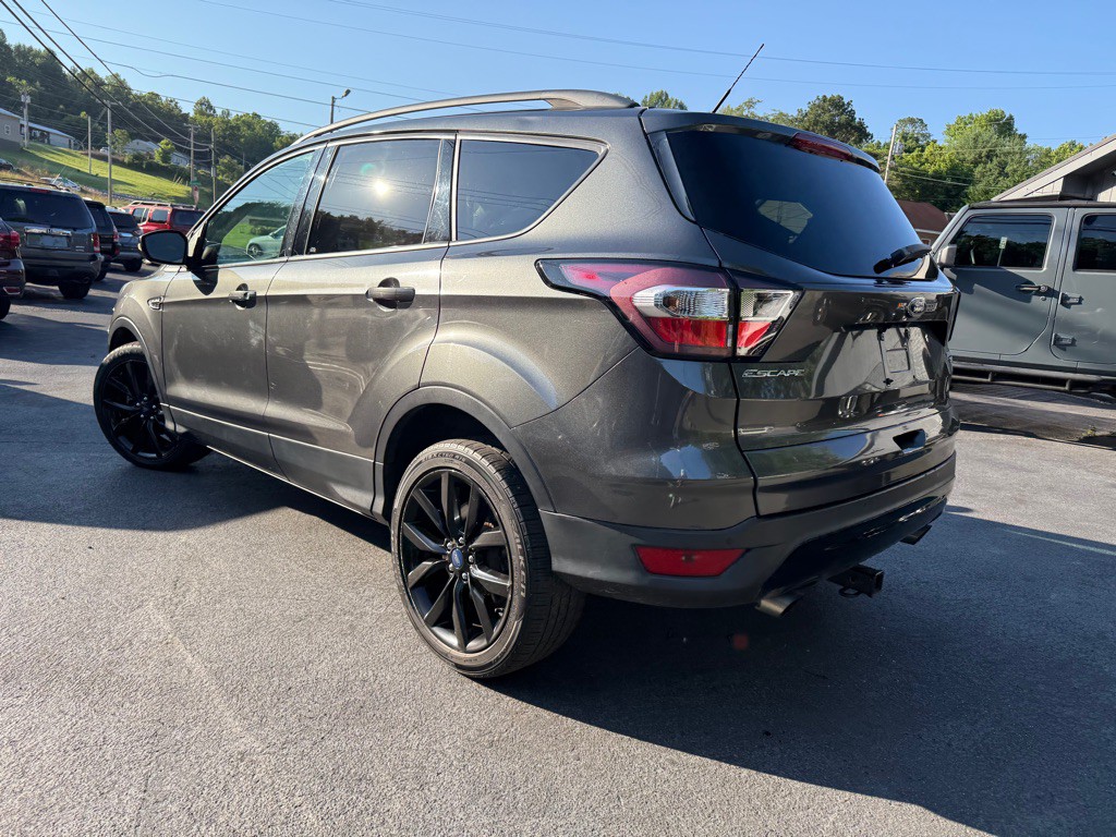 2017 Ford Escape Image 15