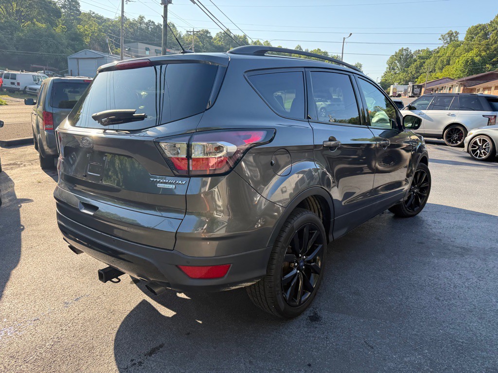 2017 Ford Escape Image 30