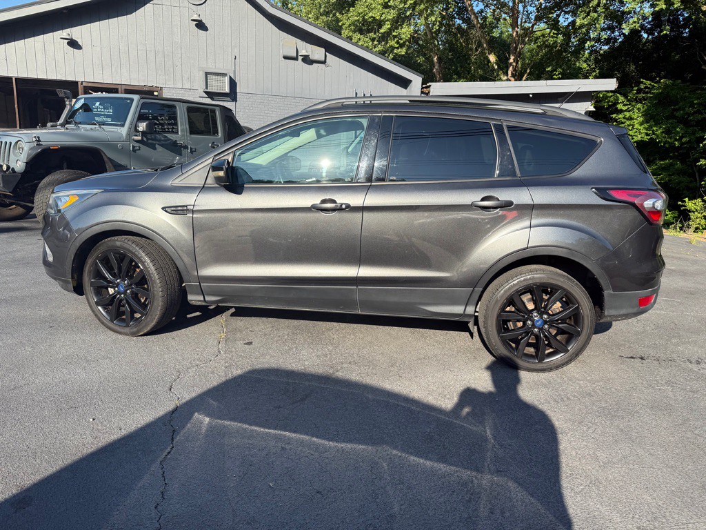 2017 Ford Escape Image 33