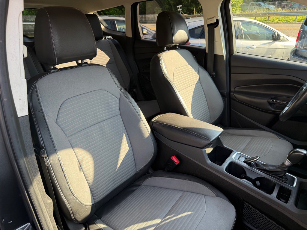 2017 Ford Escape Image 57