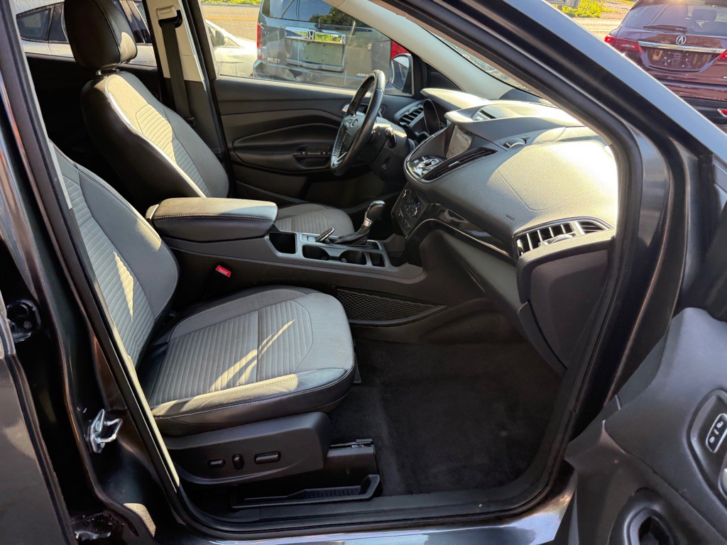 2017 Ford Escape Image 58