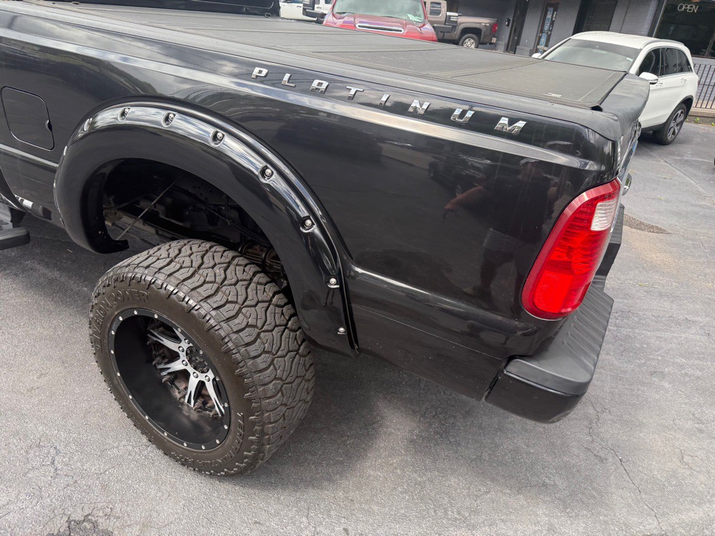 2015 Ford F-250 Image 31