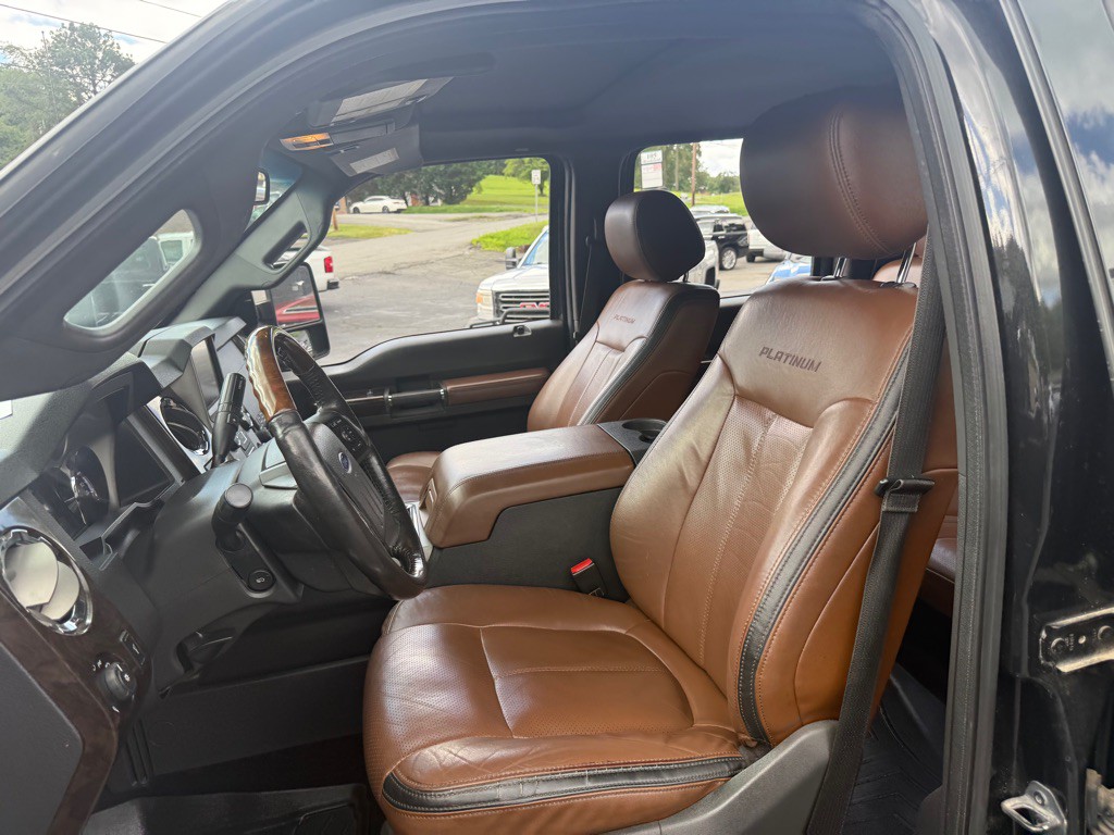 2015 Ford F-250 Image 44