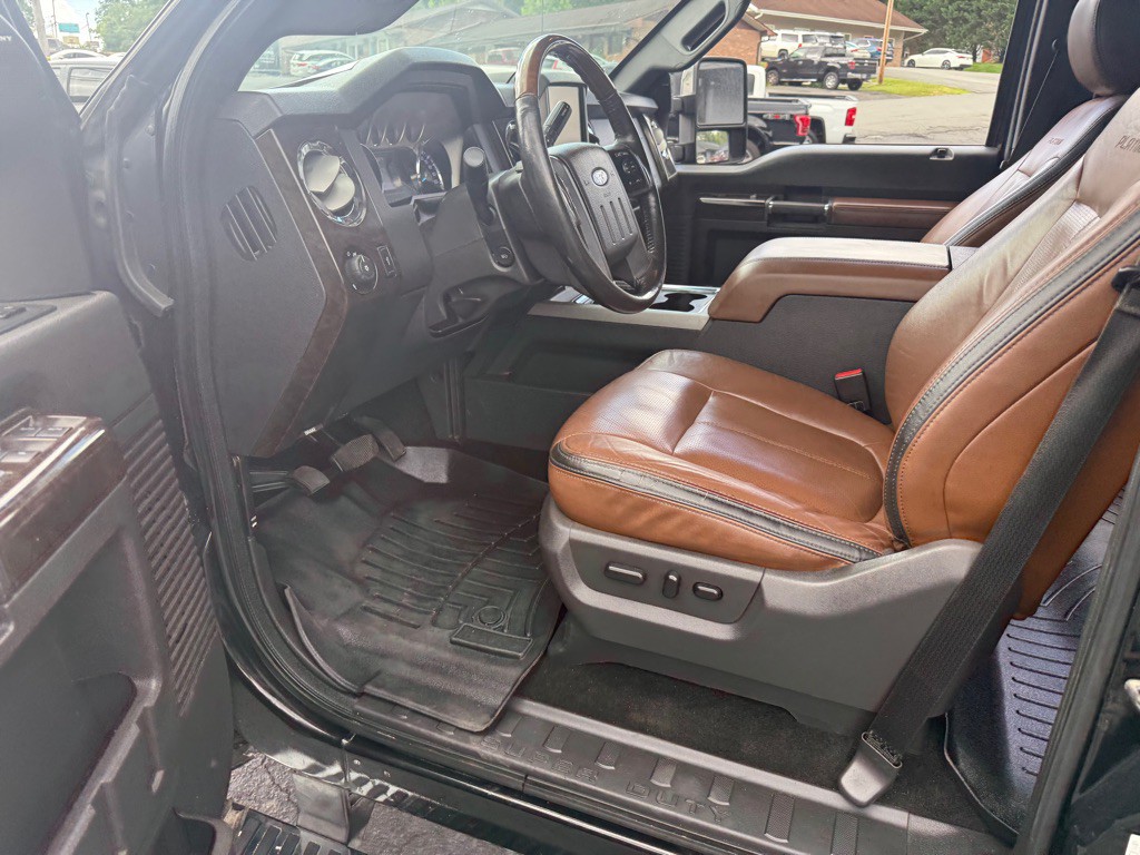 2015 Ford F-250 Image 46