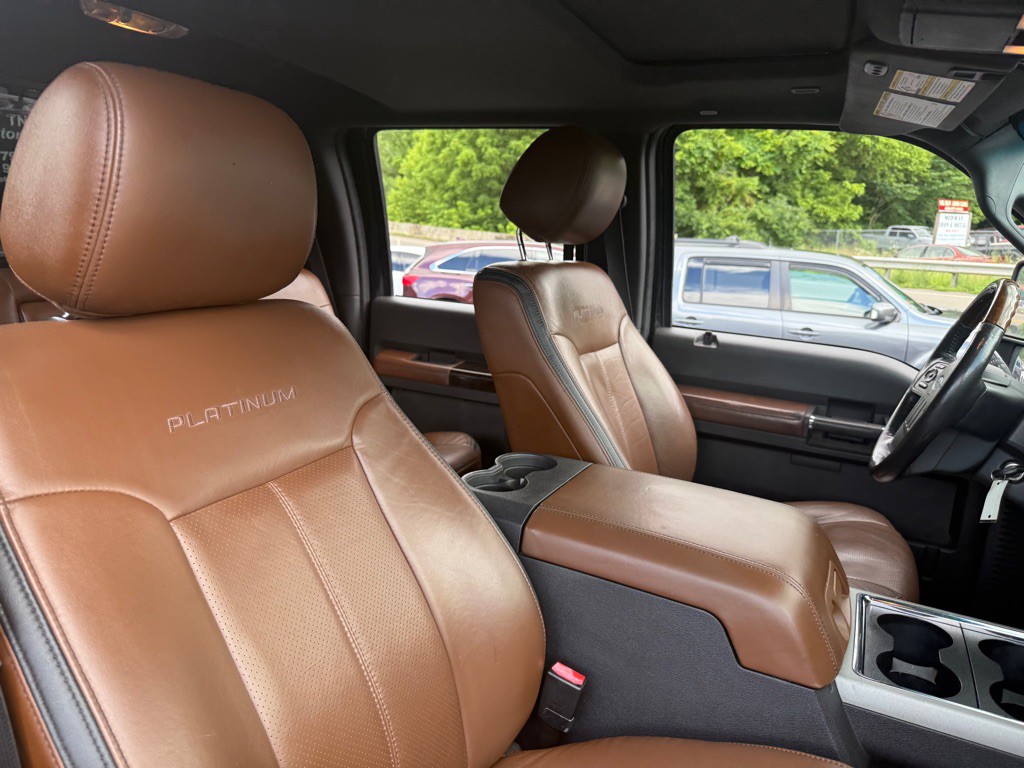 2015 Ford F-250 Image 60