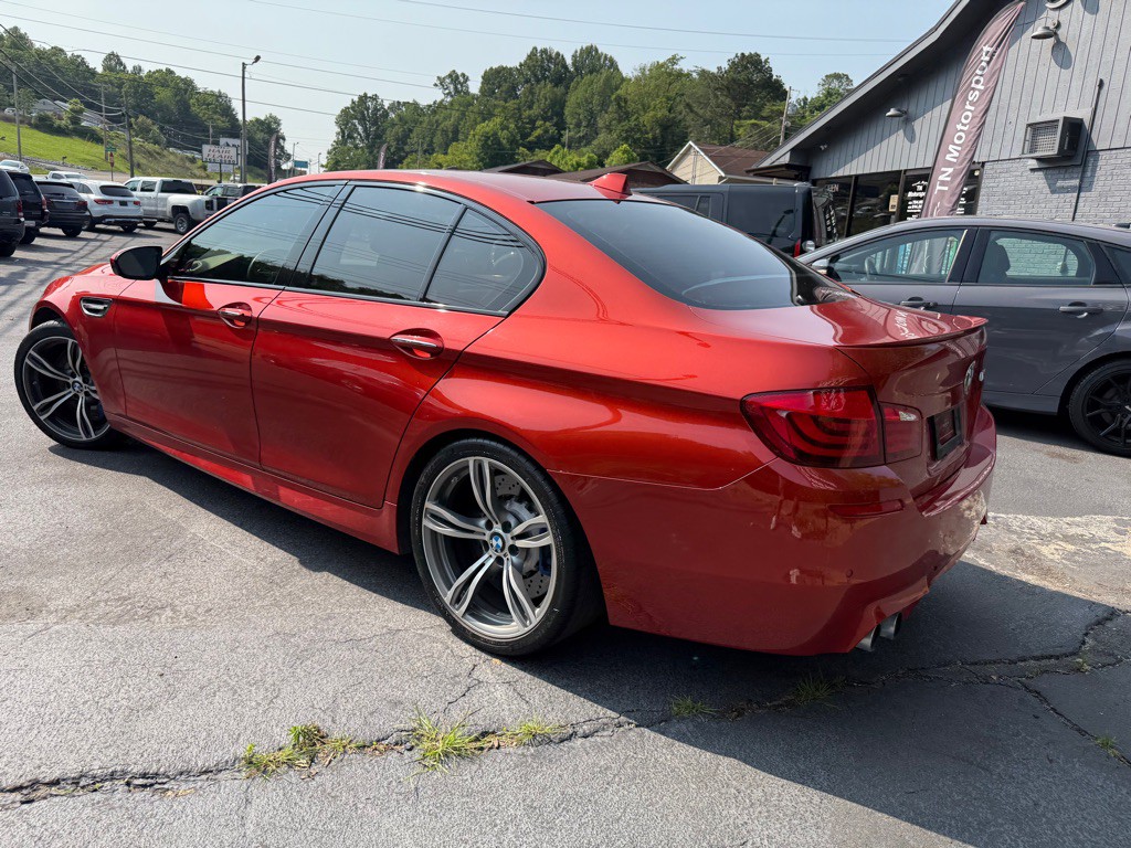 2013 BMW M5 Image 21