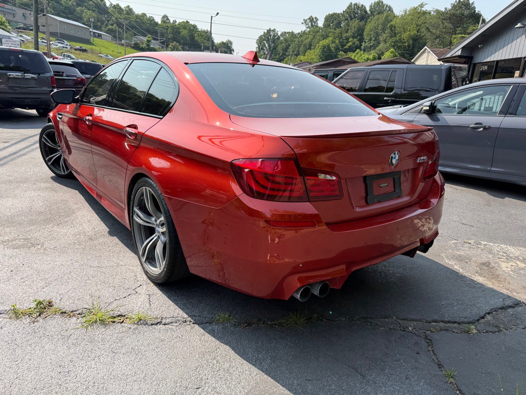 2013 BMW M5 Image 22