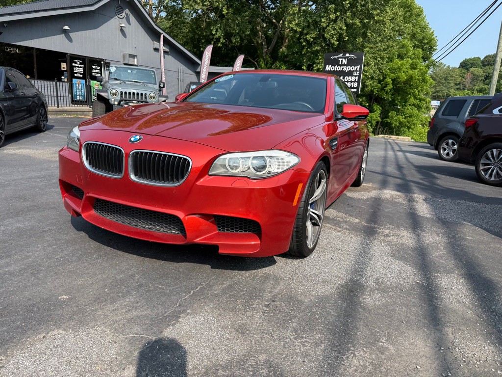 2013 BMW M5 Image 32