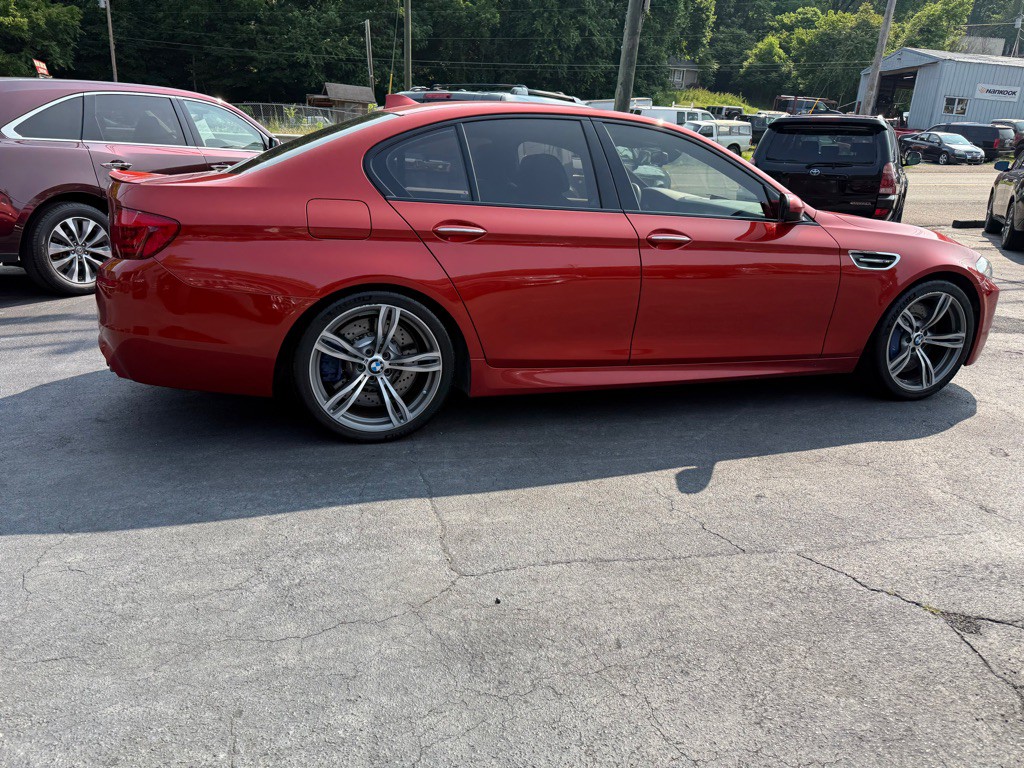 2013 BMW M5 Image 37
