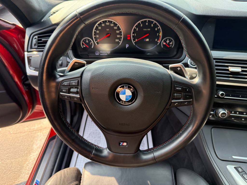 2013 BMW M5 Image 58