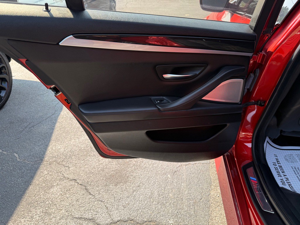 2013 BMW M5 Image 73