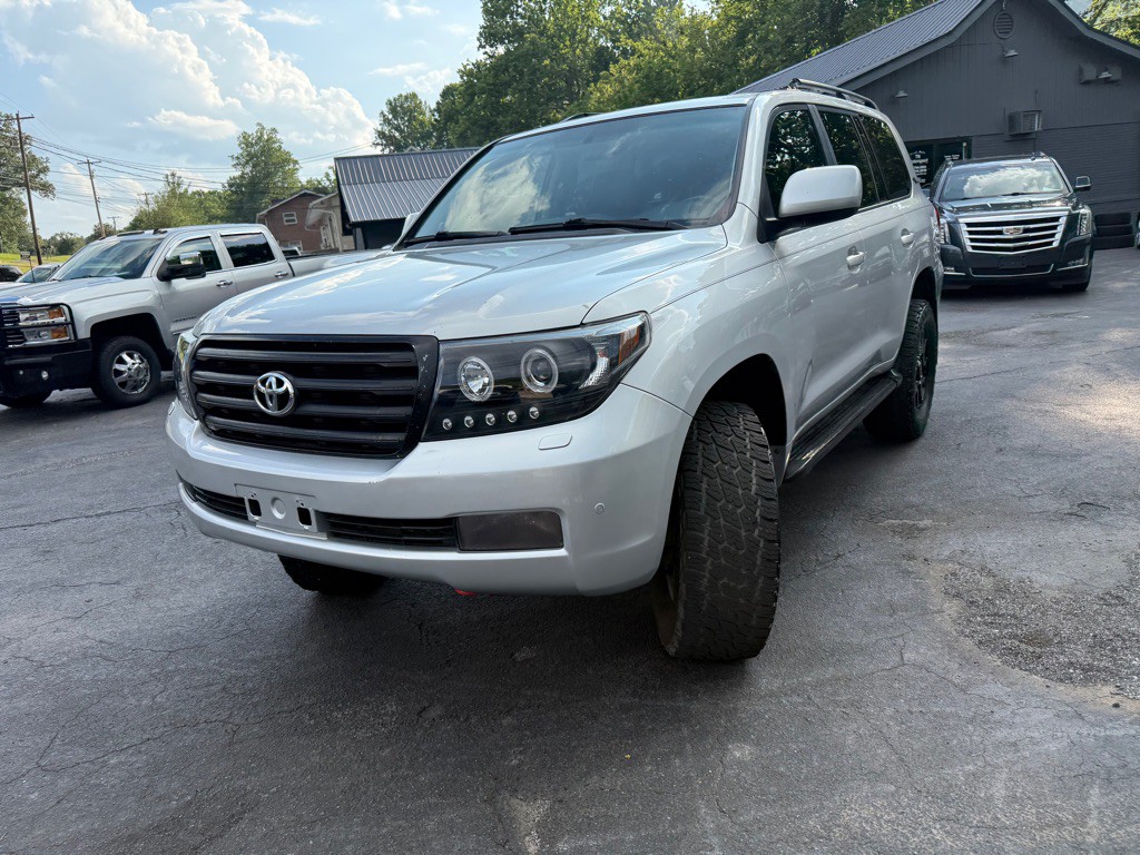 2009 Toyota Land Cruiser Image 8