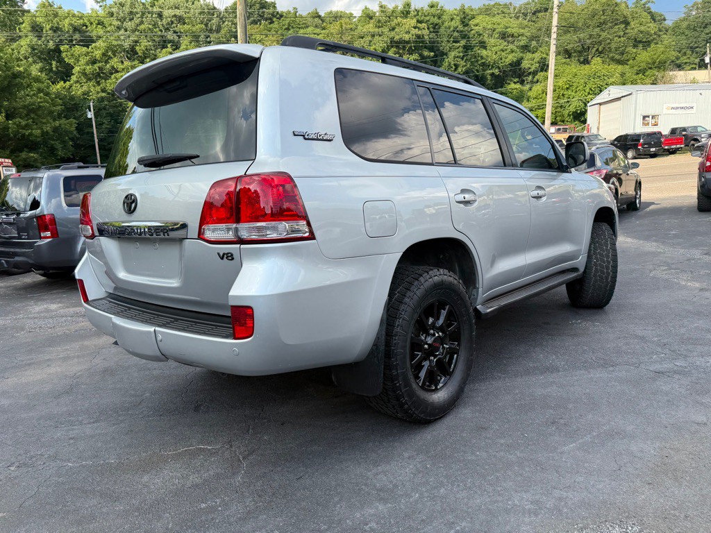 2009 Toyota Land Cruiser Image 12
