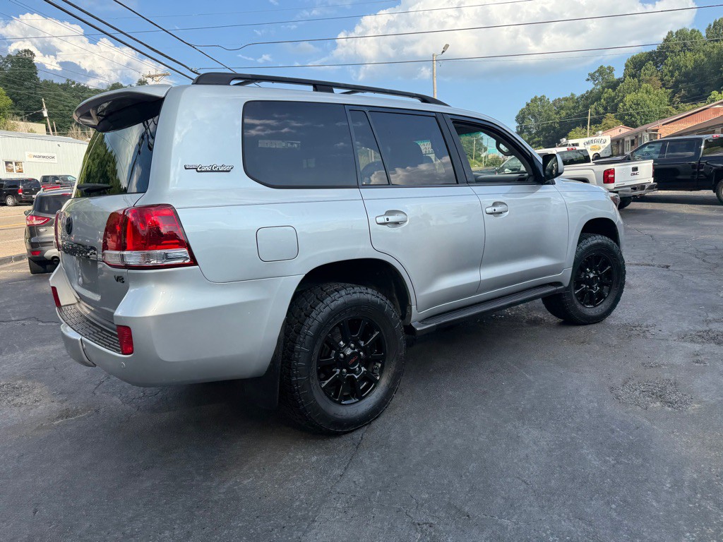 2009 Toyota Land Cruiser Image 22