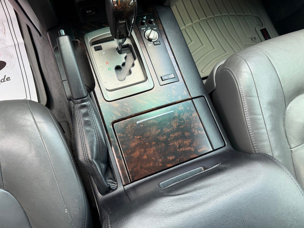 2009 Toyota Land Cruiser Image 50
