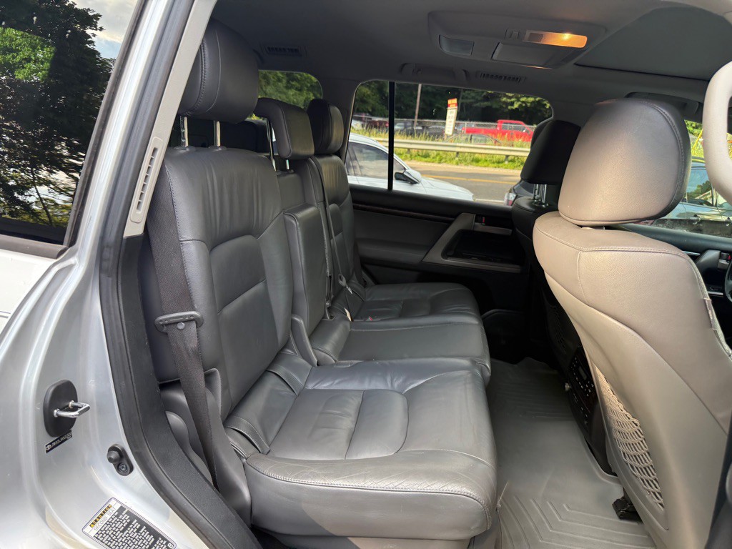 2009 Toyota Land Cruiser Image 62